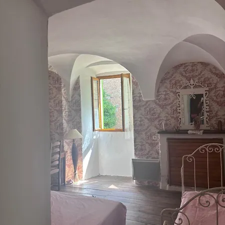 Le Du Couvent Apartment Morosaglia